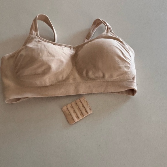 Trukind Comfortable Beige Wireless Bra with extender - Picture 1 of 4